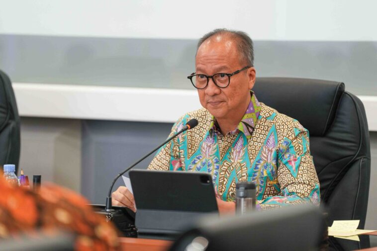Kontribusi Industri Manufaktur