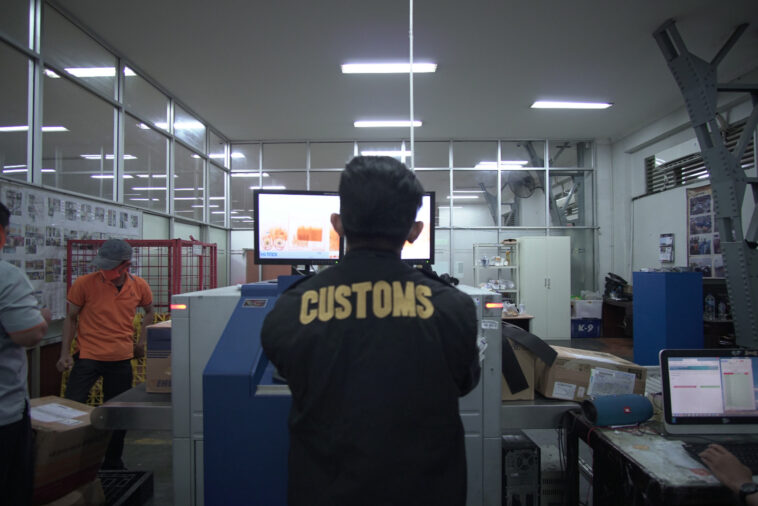 Pemerintah Bea Masuk Barang Kiriman