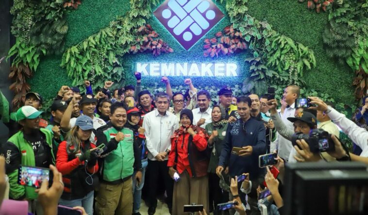 Kemenaker THR
