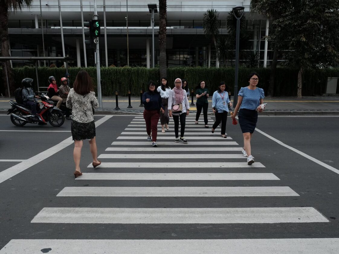 Ump Dan Umk Resmi Naik Di 2025 Begini Penghitungan Dan Ketentuan Ump Dan Umk Resmi Naik Di 2025 Begini Penghitungan Dan Ketentuan