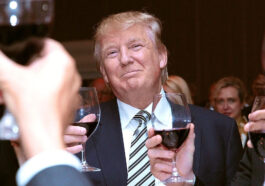 Trump Tarif 200 Persen