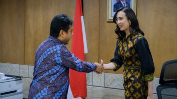 Menpar Wisatawan Nusantara