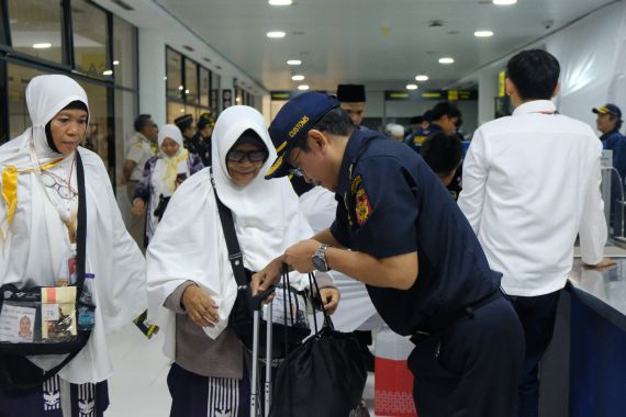 Bea Masuk Barang Kiriman Jemaah Haji