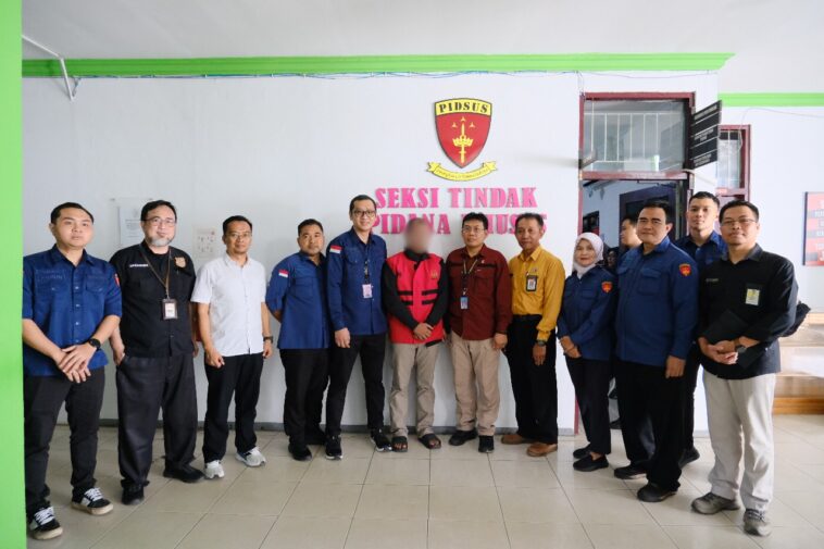 Tersangka Faktur Pajak Fiktif