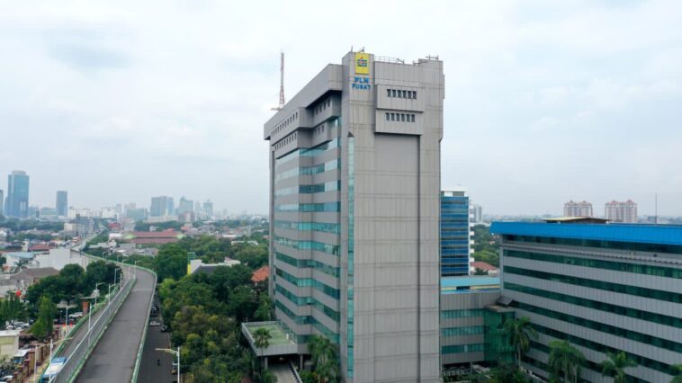 PLN Pajak Rp62