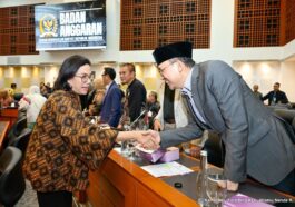 DPR dan Pemerintah Arah Kebijakan dan PNBP