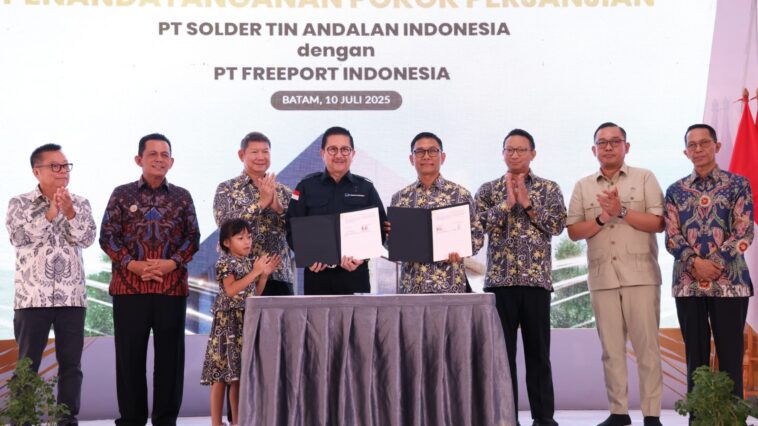 Freeport Indonesia Perak dan Timbal