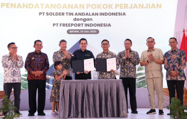 Freeport Indonesia Perak dan Timbal