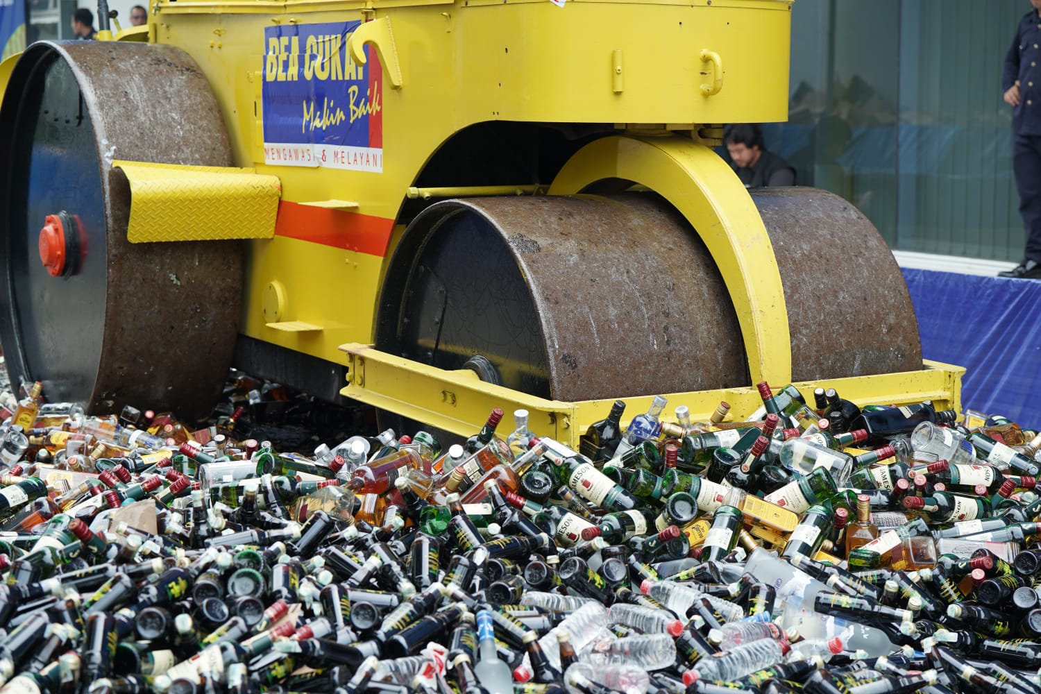 Bea Cukai Sumbagbar Raih 1,76 Triliun hingga Sep 2025